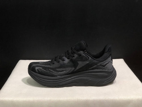 HOKA ONE ONE Clifton 10
