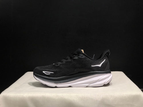 HOKA ONE ONE Clifton 9