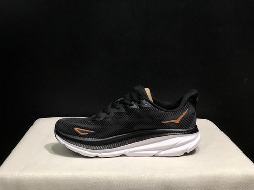 HOKA ONE ONE Clifton 9
