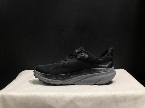 HOKA ONE ONE Challenger 7