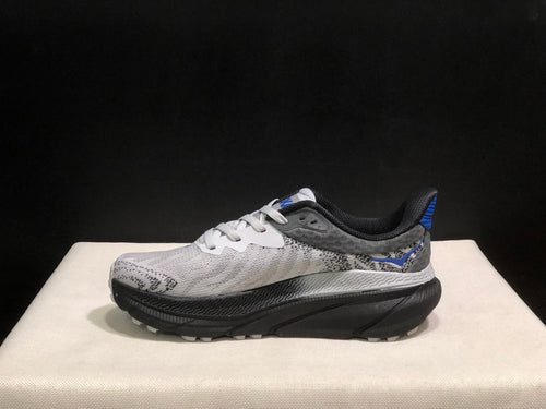 HOKA ONE ONE Challenger 7